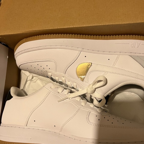Brand new Men size 11 Air Force